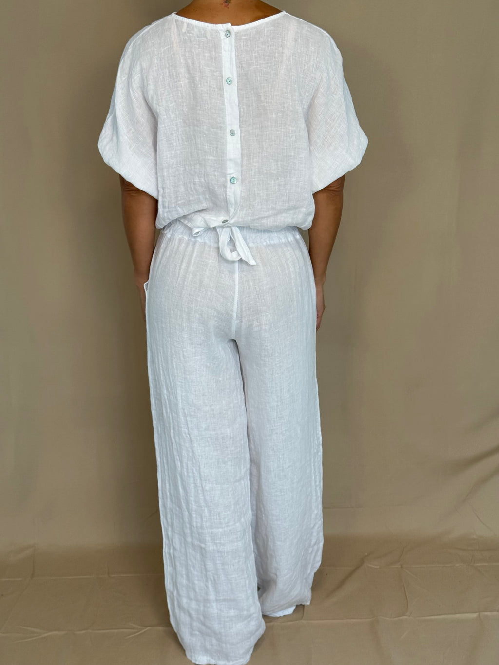 White Linen Lounge Set