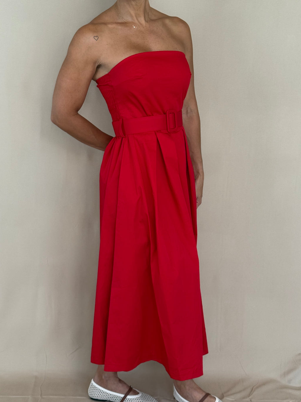 ONE SIZE Red Strapless Belted Midi Dress
