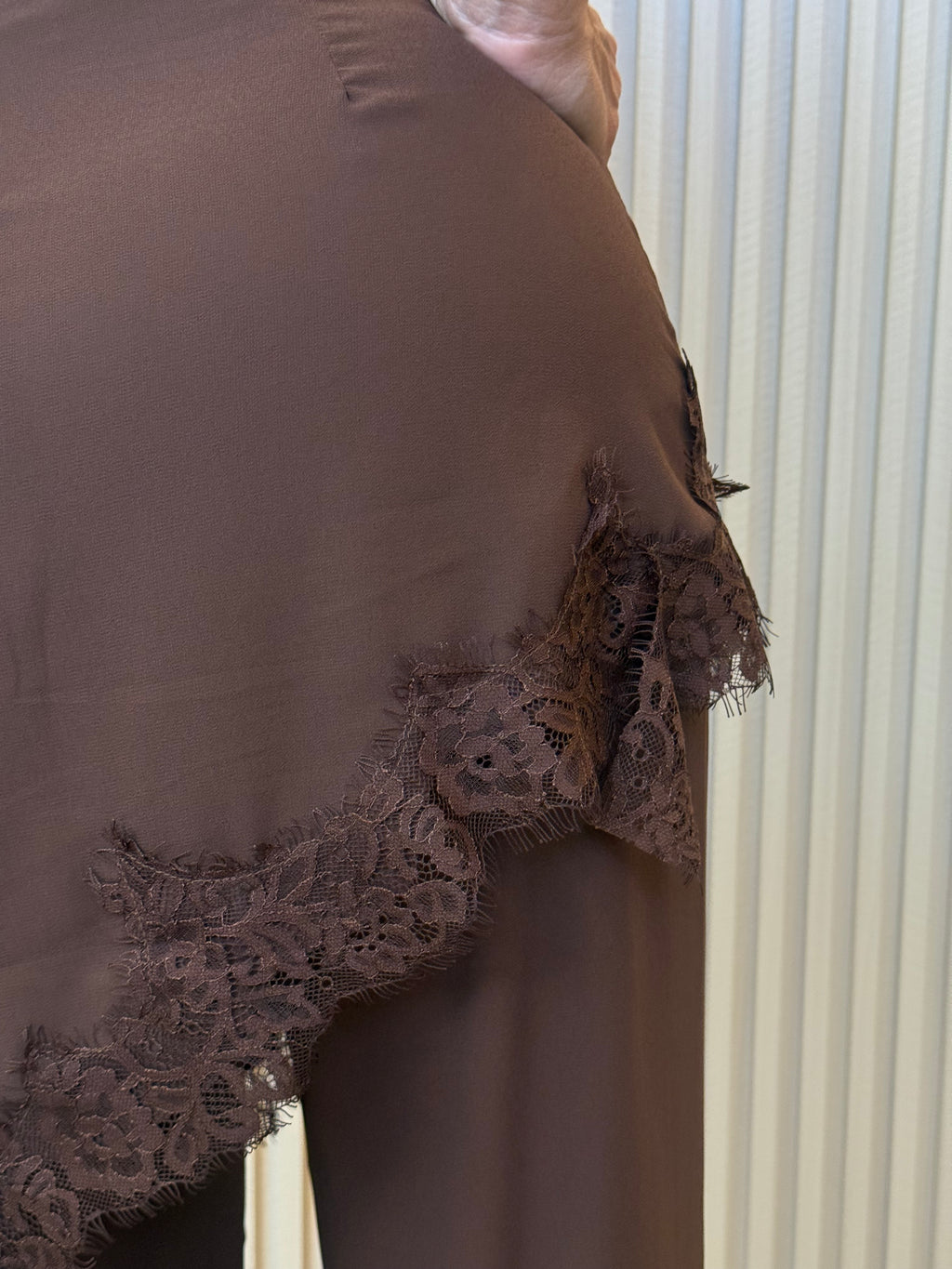 Asymmetrical Mocha Set ￼