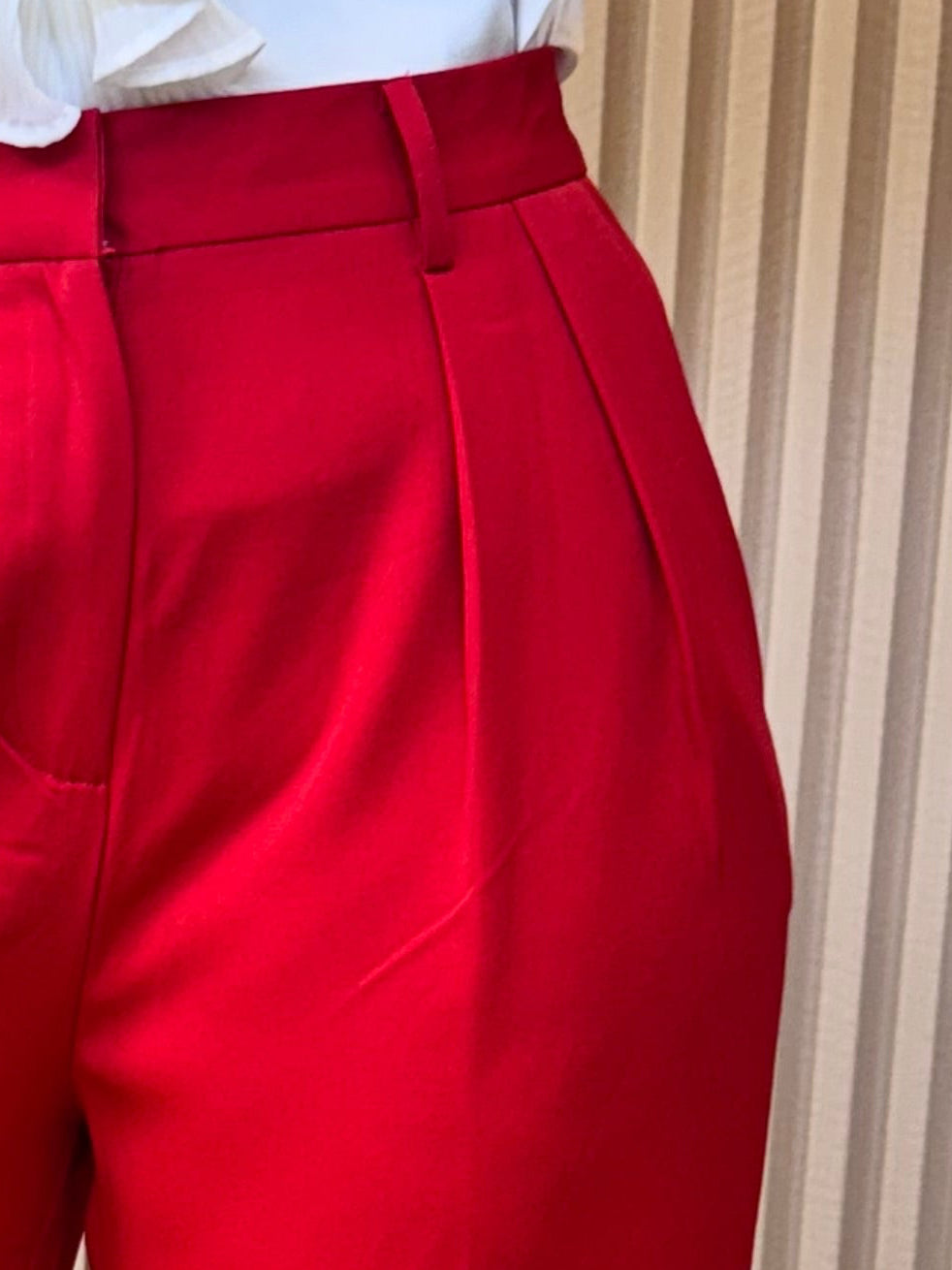 High Waist Pleated Pant