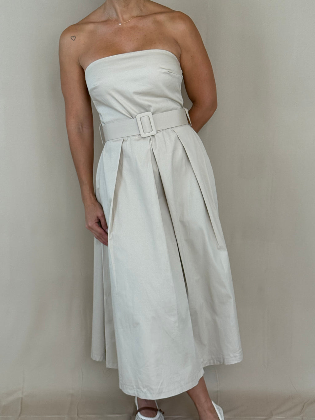 ONE SIZE Strapless Belted Midi Dress