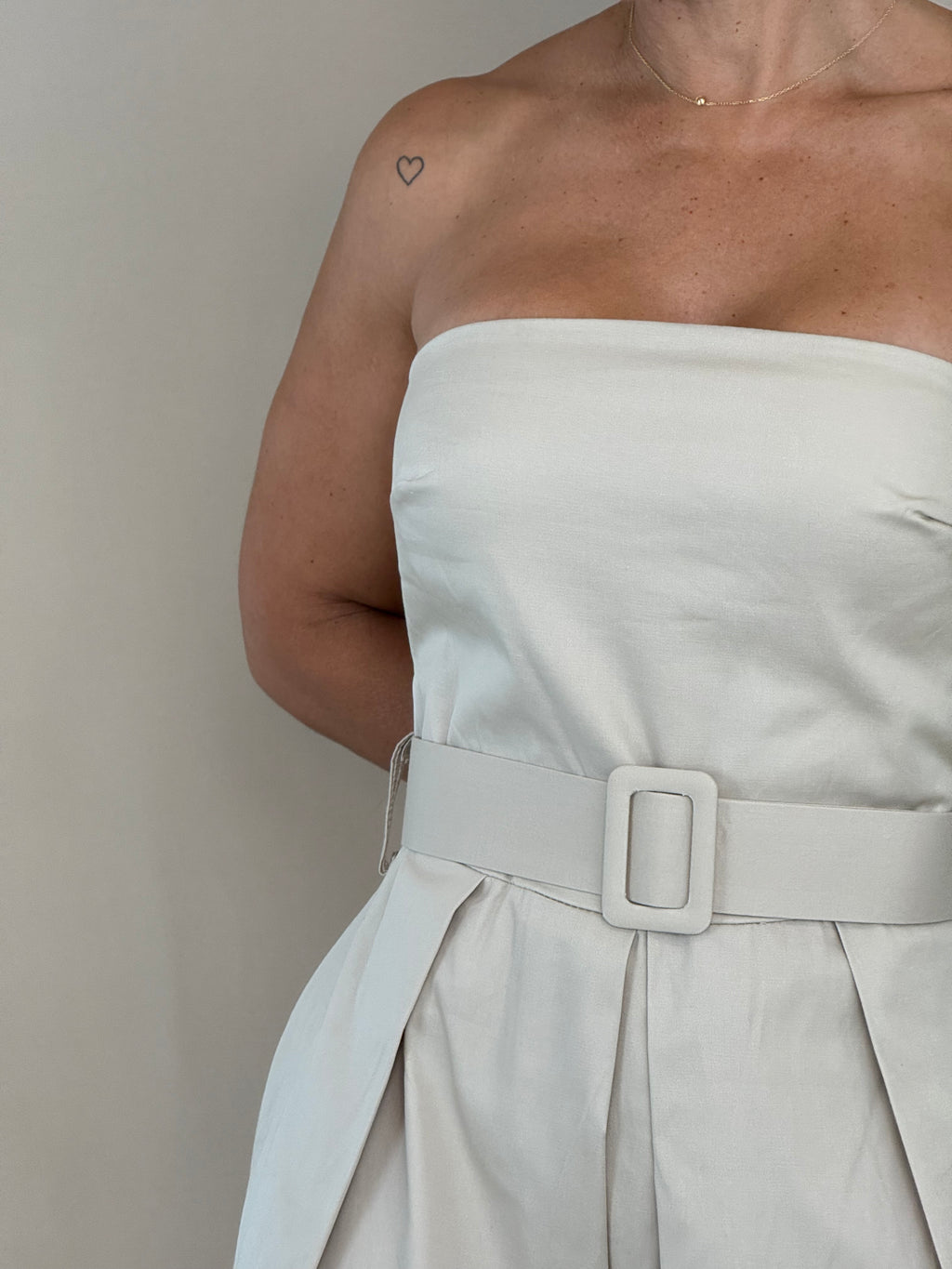 ONE SIZE Strapless Belted Midi Dress