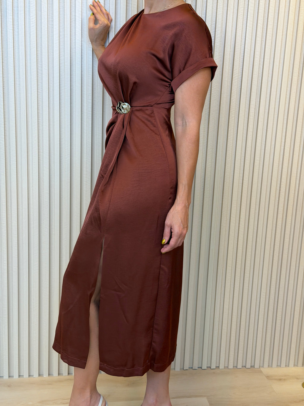 Satin Burdeos Midi Dress