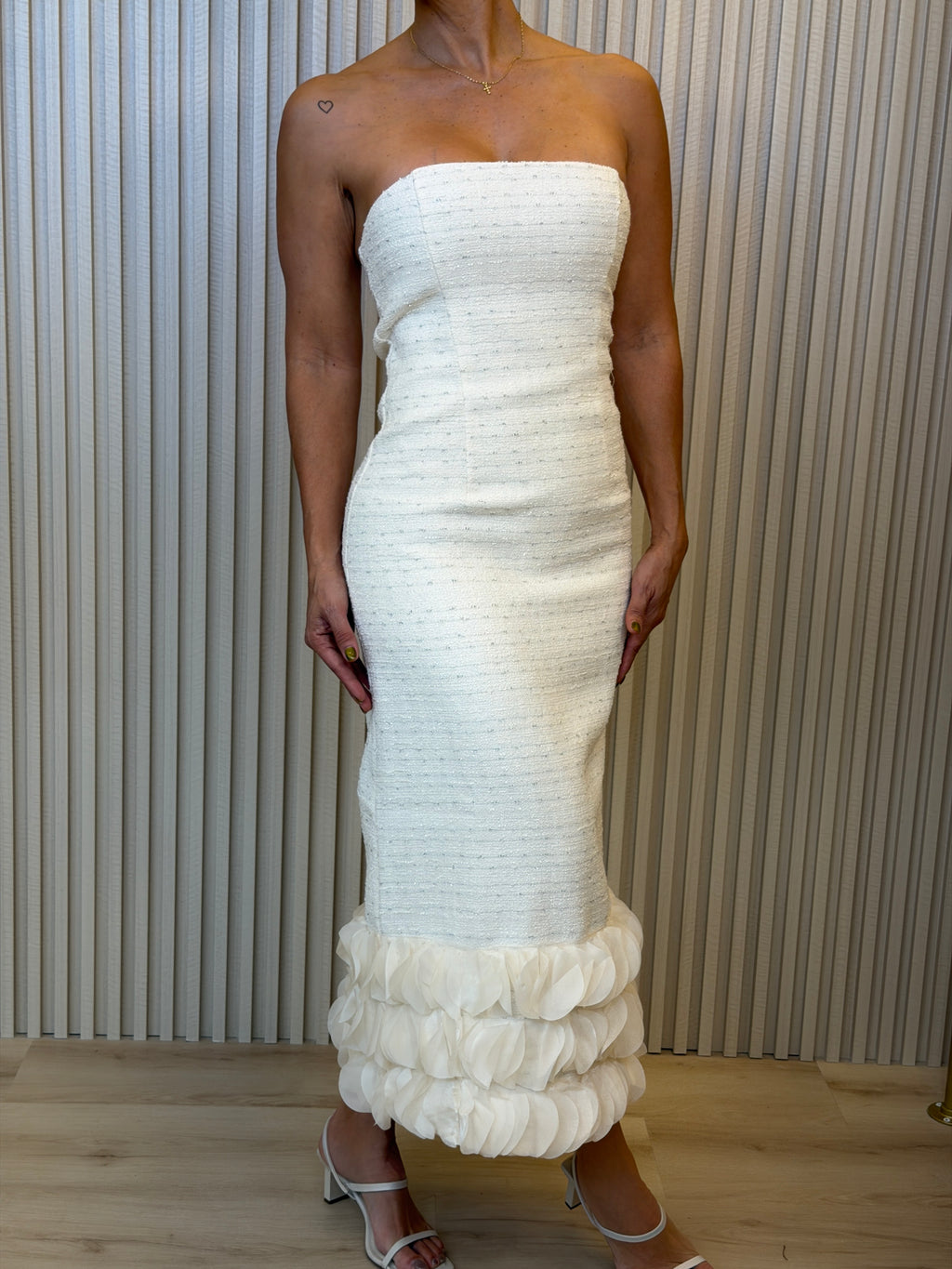 Tweed Strapless Dress With 3d Contrast