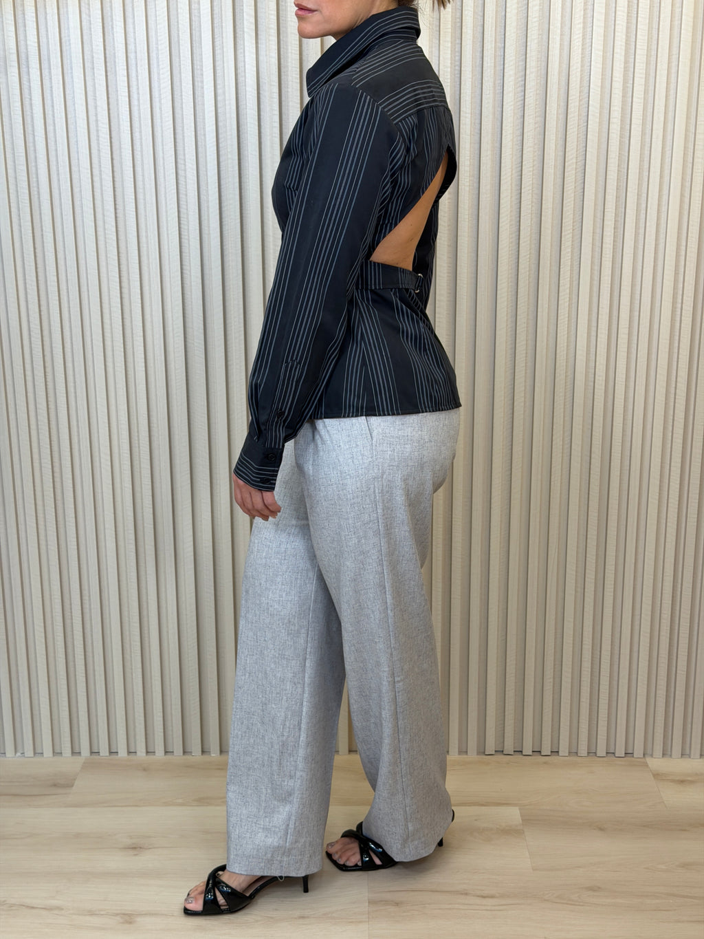 Grey/Back Open Back Set