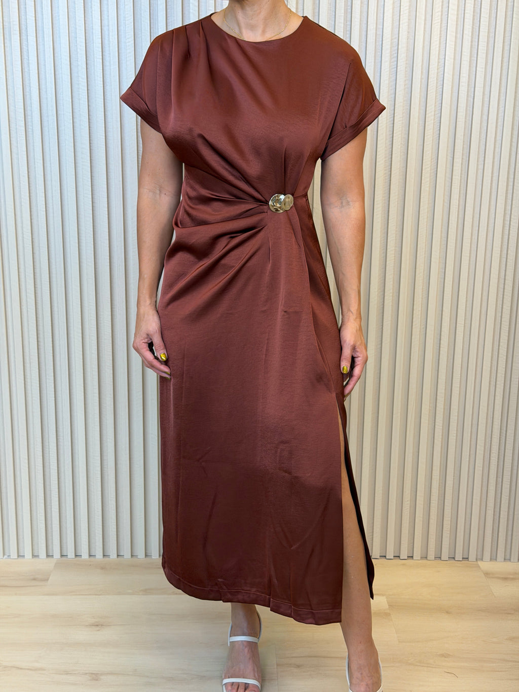 Satin Burdeos Midi Dress